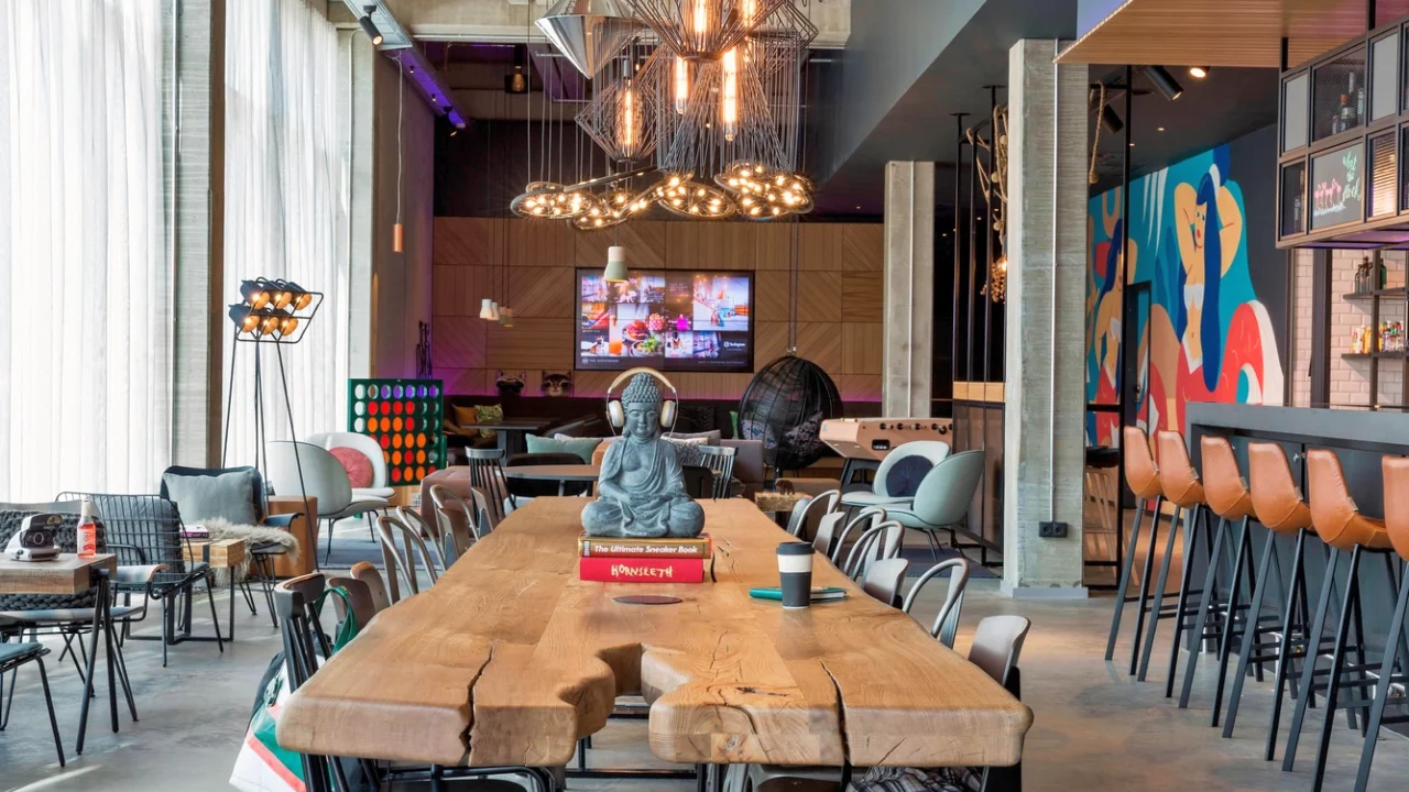 Moxy Copenhagen Sydhavnen